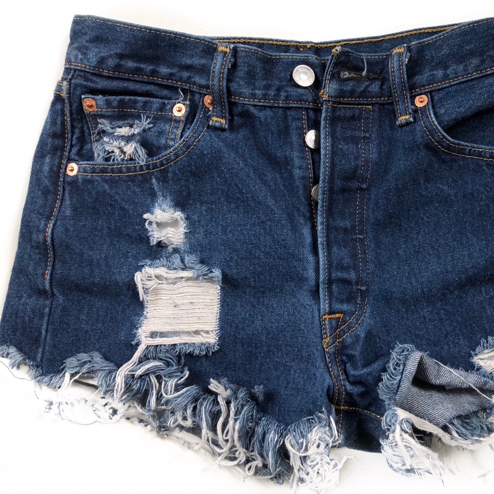 CUSTOM LEVI SHORTS! ALL SIZES!! - Picture 7 of 7